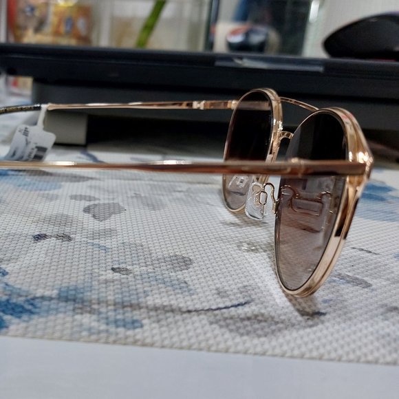 Jessica Simpson J5564 Retro Women's Round Metal Sunglasses with 100% Uv Protecti - Picture 8 of 8